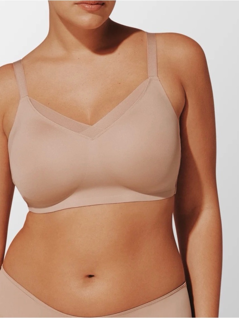 ThirdLove NWT 24/7 Classic Smooth Wireless Minimizer Bra Taupe 38E